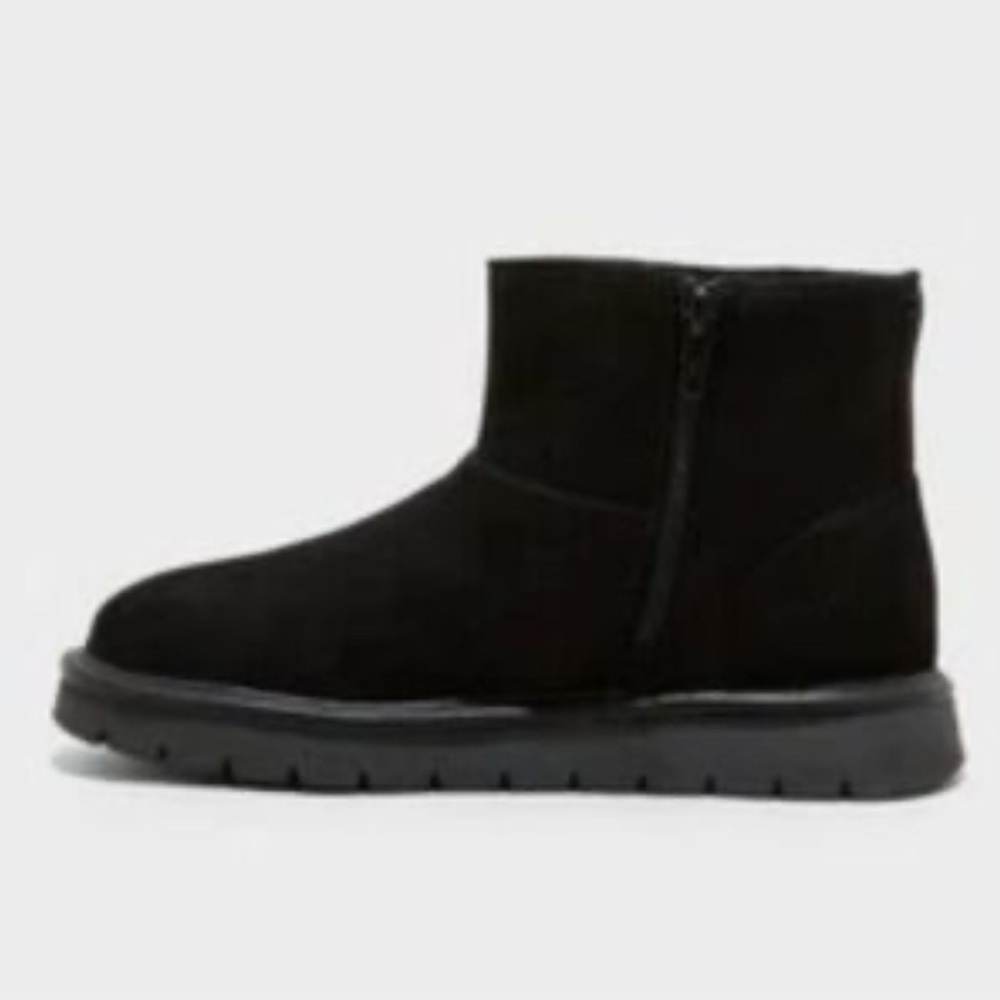 Universal Thread woman’s memory foam Black Winter ankle Boots New Size 9 - Picture 2 of 9